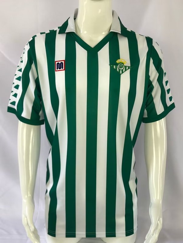 82-85 Betis home